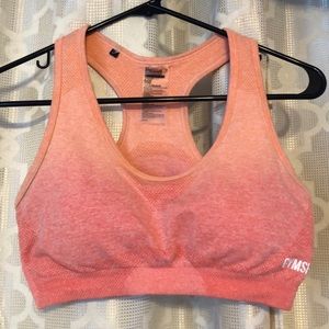 GymShark Ombré Seamless Sports Bra (Peach/Coral)